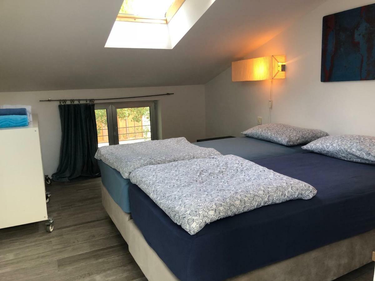 Loft-Beach-Apartments Ratko Novi Vinodolski Eksteriør bilde